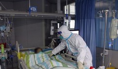 Số người nhiễm bệnh và bị chết vì viêm phổi cấp do virus Corona chủng loại mới ở Trung Quốc vẫn gia tăng mạnh (Ảnh: Đông Phương).