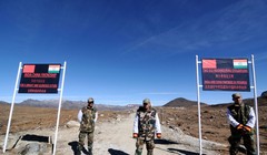 Biên giới Trung Quốc - Ấn Độ gần đây lai xuất hiện những diễn biến căng thẳng, tiềm ẩn nguy cơ xảy ra xung đột (Ảnh: AP).