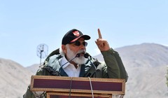 Phát biểu trước binh sĩ quân đoàn 14 ở Ladakh, Thủ tướng Ấn Độ Modi lên án chủ nghĩa bành trướng (Ảnh:Reuters).