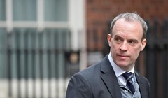 Ngoại trưởng Anh Dominic Raab tuyên bố sẽ có các biện pháp cứng rắn trừng phạt chống lại Trung Quốc (Ảnh: Đa Chiều).
