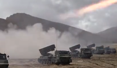 PLA công bố ảnh tập trận lớn hôm 9/9 trên cao nguyên Tây Tạng được cho là nhằm đe dọa Ấn Độ (Ảnh: Đa Chiều).