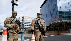 12 lính Vệ binh Quốc gia đã bị loại không cho làm nhiệm vụ bảo vệ Lễ nhậm chức của ông Biden vì lai lịch khả nghi (Ảnh: AP).