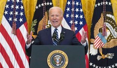 Tại cuộc họp báo đầu tiên tại Nhà Trắng hôm 25/3, ông Biden cam kết sẽ không cho phép Trung Quốc vượt qua Mỹ (Ảnh: AP).