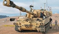 Loại pháo tự hành M-109A6 Mỹ sắp bán cho Đài Loan (Ảnh: Đông Phương).