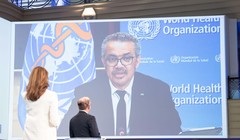 Ngày 15/7, ông Tedros Adhanom công khai yêu cầu Trung Quốc hỗ trợ điều tra giai đoạn 2 về nguồn gốc SARS-CoV-2 và cung cấp dữ liệu gốc có liên quan (Ảnh: Dwnews).