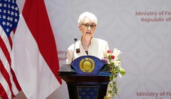 Thứ trưởng thứ nhất Bộ Ngoại giao Mỹ Wendy Sherman sẽ không thăm Trung Quốc theo dự định (Ảnh: Dwnews).