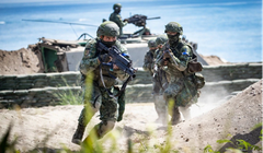 40 binh sĩ Đài Loan đang huấn luyện tại căn cứ Mỹ ở Guam (Ảnh: Sina).