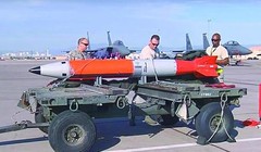 Bom hạt nhân B61-12 là loại vũ khí hạt nhân chiến thuật mới đang được Mỹ gấp rút sản xuất để thay thế loại cũ (Ảnh: Huanqiu).