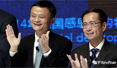 4 năm trước đây, khi trao quyền cho Trương Dũng, có lẽ Jack Ma không nghĩ đến lại có ngày hôm nay (Ảnh: Sina)