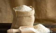 Giá gạo trên thế giới hiện ở mức tăng cao nhất trong 12 năm qua (Ảnh: Sina).