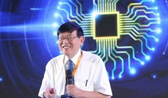 Ông Trương Nhữ Kinh, người nỗ lực không ngừng nghỉ vì sự phát triển chip của Trung Quốc (Ảnh: Sina)