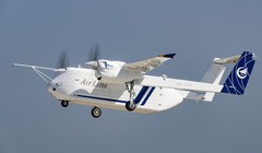 Chiếc HH-100 đang bay thử nghiệm (Ảnh: Xinhua).