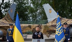 Tổng thống Zalensky thông báo về sự có mặt của F-16 tại Ukraine (Ảnh: Reuters).