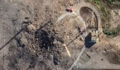 Hình ảnh vệ tinh cho thấy Bãi phóng tàu vũ trụ Plesetsk bị hư hại nghiêm trọng (Ảnh: Reuters).