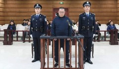 Bạch Thiên Huy nghe tuyên án phúc thẩm hôm 24/2. Ảnh: SingTao.