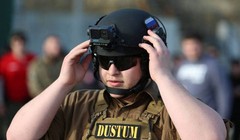 Adam Kadyrov, được trao chức "Người quản lý" Bộ Nội vụ Chechnya khi 17 tuổi. Ảnh: LTN.