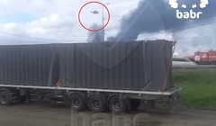 Máy bay không người lái Ukraine cất cánh từ thùng xe tải bay đi oanh kích sân bay. Ảnh: Chinatimes.