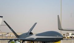 Máy bay không người lái trinh sát-tấn công WZ-10 của Trung Quốc. Ảnh: QQnews.