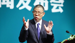 Chung Thiểm Thiểm, "ông vua nước đóng chai" lần thứ 4 đăng quang người giàu nhất Trung Quốc với tài sản cao kỷ lục. Ảnh: SCMP.