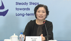 Chủ tịch Tập đoàn bất động sản Long Hồ Ngô Á Quân. Ảnh: Sina.