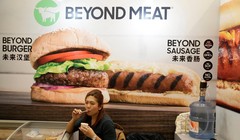 Thịt nhân tạo của Beyond Meat được quảng cáo như thực phẩm của tương lai. Ảnh: NetEase.