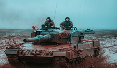 Xe tăng Leopard 2 A4/5 quân đội Ba Lan. Ảnh South Front.