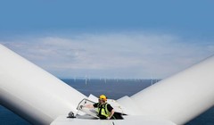 Năng lượng tái tạo sẽ thống trị sự tăng trưởng điện năng toàn cầu năm 2025. Ảnh Electrek