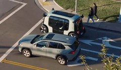 Xe robotaxi của Zoox thử nghiệm ở California. Ảnh: Zoox