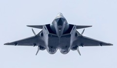 Máy bay chiến đấu thế hệ 5 J-20A không quân Trung Quốc. Ảnh Military Watch.