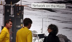 Nokia có kế hoạch triển khai mạng 4G trên Mặt trăng năm 2023. Ảnh CNBC.