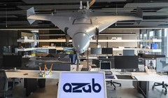 Thổ Nhĩ Kỳ ra mắt UAV tự sát tầm xa mới Azab. Ảnh Anadolu. 