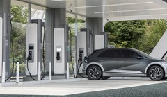 Sạc xe điện cao cấp Hyundai E-Pit. Ảnh: Hyundai