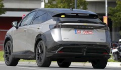 Mẫu xe điện Nissan-Ariya-Nismo, thử nghiệm trong khu phức hợp đua xe Nurburgring, Đức. Ảnh Auto Express.