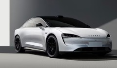 Nguyên mẫu xe Luxeed S7 sắp ra mắt trong năm 2023 của Huawei và Cherry. Ảnh InsideEVs