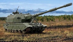 Pháo tự hành 2S35 "Coalition-SV" trên thực địa. Ảnh Topwar.