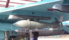 Bom FAB-500M-62 trang bị bộ công cụ UMPC. Ảnh: Topwar.