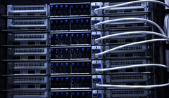 Giá đỡ máy chủ GPU Nvidia GB200 NVL72 dành cho AI được trưng bày tại sự kiện Foxconn Tech Day ở Đài Loan (Ảnh: SCMP)