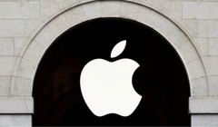 Apple tiến gần tới mức định giá kỷ lục 4.000 tỷ USD. Ảnh: Reuters.