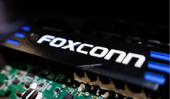 Hệ thống truyền động xe điện hai bánh của Foxconn được trưng bày tại ngày hội công nghệ thường niên của Foxconn ở Đài Bắc, Đài Loan. Ảnh: Reuters.