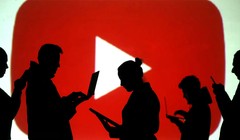 YouTube đặt cược vào AI cho tương lai của doanh nghiệp. Ảnh: Reuters.