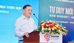 Ông Nguyễn Văn Đạt - Chủ tịch PDR tại đại hội đồng cổ đông sáng nay