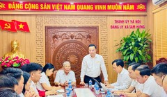 Lãnh đạo xã Tam Hưng làm việc với Tập đoàn Mường Thanh. Ảnh: Trang thông tin điện tử xã Tam Hưng