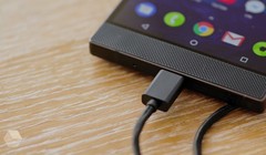 Quick Charge là công nghệ sạc nhanh nổi tiếng của Qualcomm dành cho thiết bị sử dụng chip xử lý Snapdragon. Nguồn: Rozetked