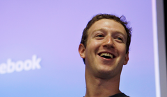 CEO của Facebook, Mark Zuckerberg đa phản pháo Apple và Tim Cook trên kênh phát thanh của trang Vox. Nguồn: FOU 