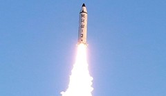 Bình Nhưỡng nói rằng tên lửa mà họ mới thử nghiệm là loại Pukguksong-2. Ảnh BBC