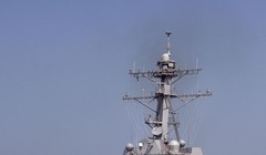  Tàu khu trục USS Dewey (DDG- 105)
