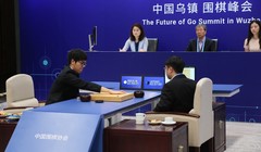 Kiện tướng cờ vây số một thế giới Ke Jie (Kha Khiết) đã tâm phục khẩu phục Alphago sau ván thứ ba