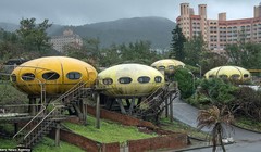 Ngôi làng UFO tại quận Vạn Lý, Đài Loan, từng là địa điểm nổi tiếng vào thập niên 60, 70.