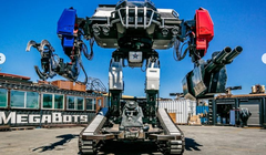 Người máy chiến binh Eagle Prime của Công ty MegaBots 