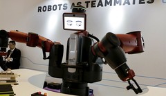 Trí thông minh nhân tạo được cho là sẽ tạo ra sự tăng trưởng lớn cho kinh tế thế giới. 
Ảnh: QZ